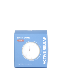 SELFCARE BathBomb ROSE 125g v1 950px SELFCARE BathBomb ROSE 125g v1 950px